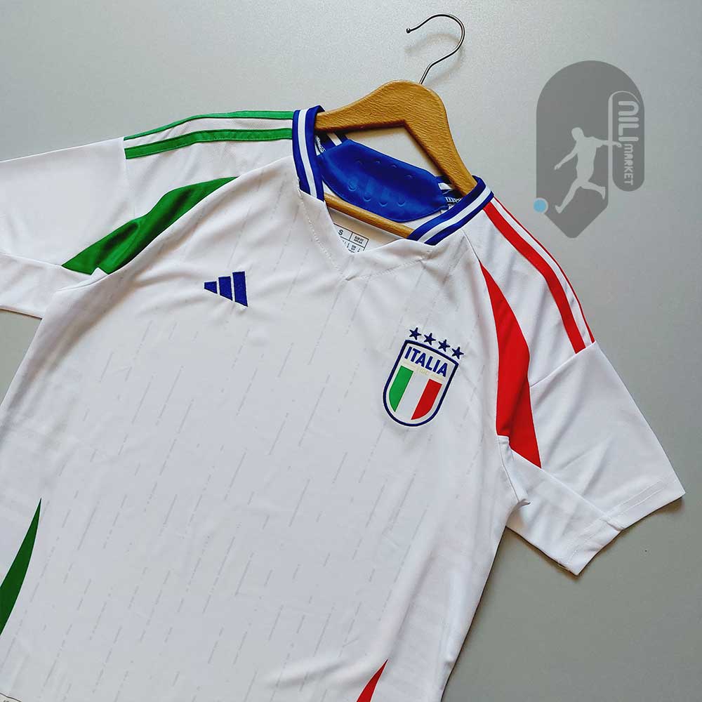 لباس دوم ایتالیا ( ورژن هوادار - طرح یورو 2024) همراه با شورت ورزشی